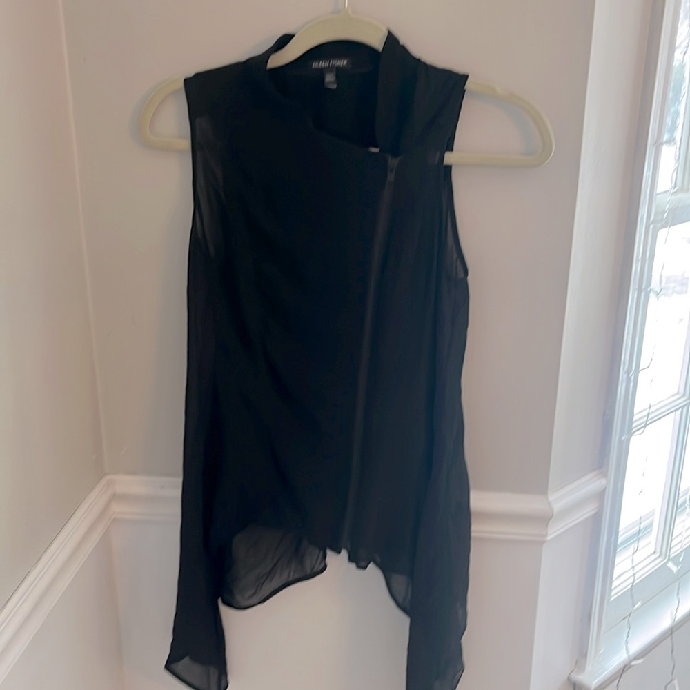 NWOT xxs Eileen Fisher black top with zip and sheer down the sides.